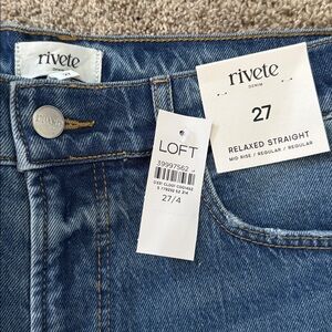 rivete Relaxed Straight Mid Rise Regular Jeans Size 27 Never Worn